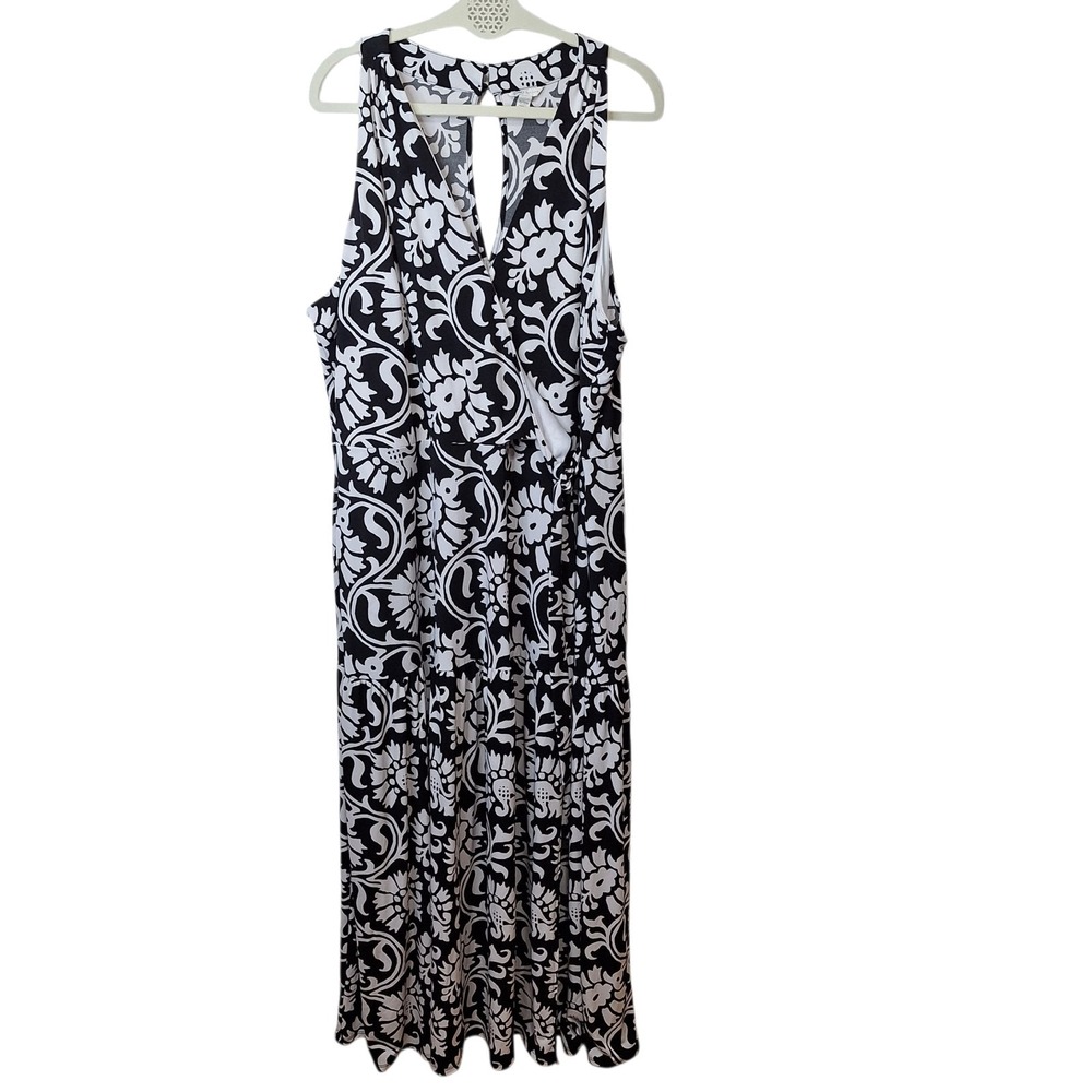 Cato Black White Flowers Floral Maxi Dress Plus Size 26/28W Wrap Top Waist Tie